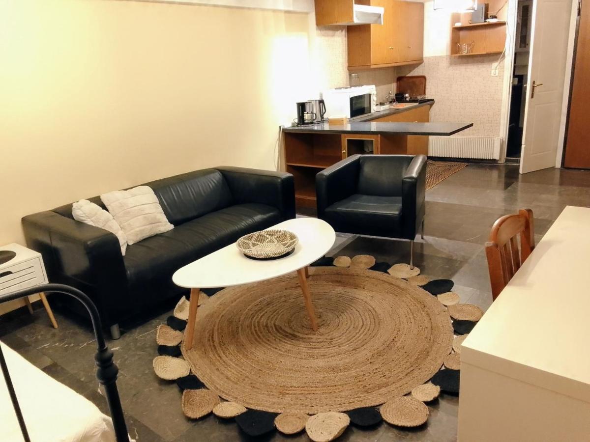 Central Athens Pad ภายนอก รูปภาพ